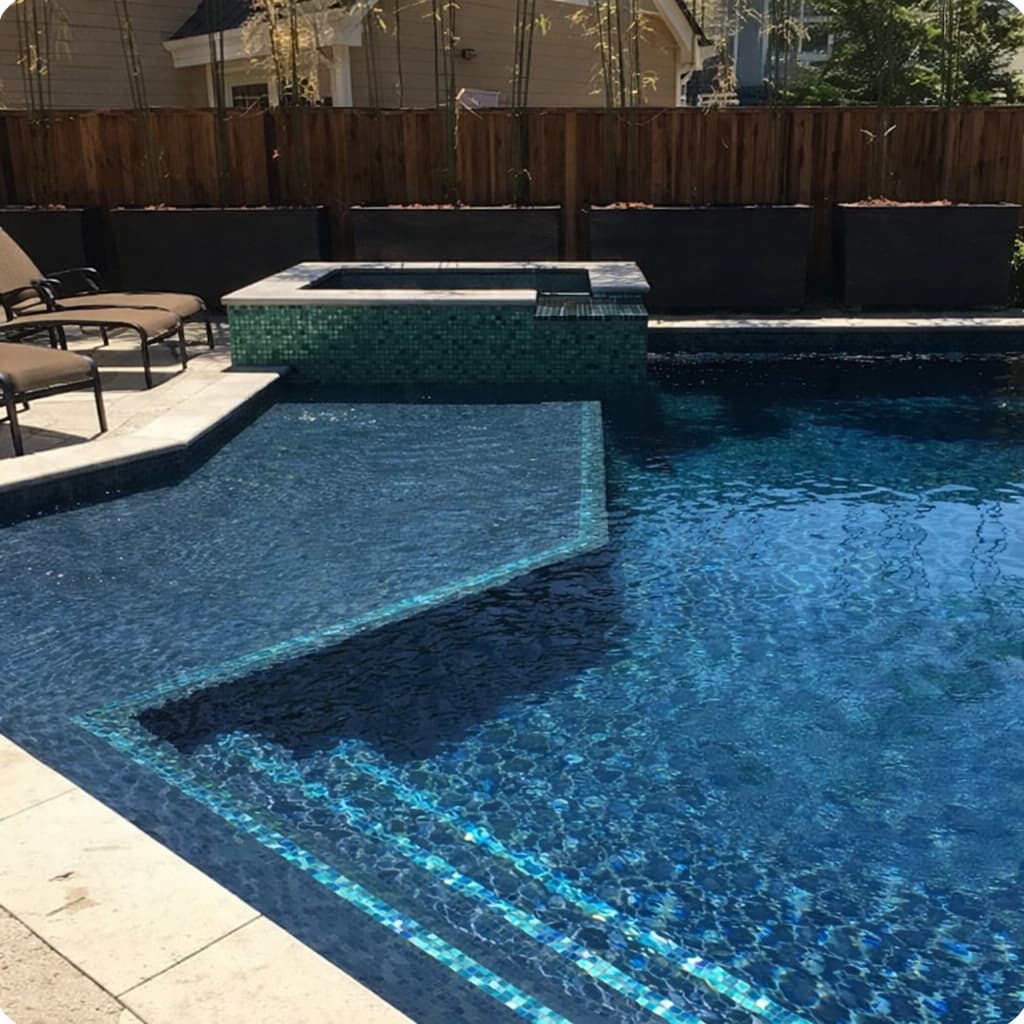 Image 01 - advantage